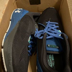 NIB UA Hovr Machina 3, Size 11
